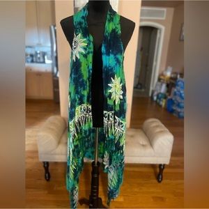 Gorgeous Beach Cover Wrap up Maxi Cover Up Length 43” Side Length 47” front 22”